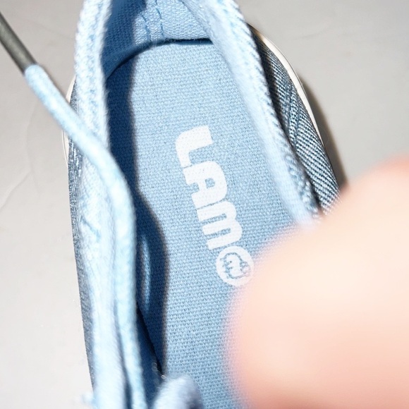 Lamo Vita Sky Blue And White Casual Tie Sneakers - Picture 10 of 10